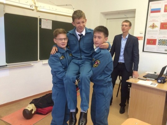 Урок по «Основам безопасности жизнедеятельности» прошел в Комсомольской школе