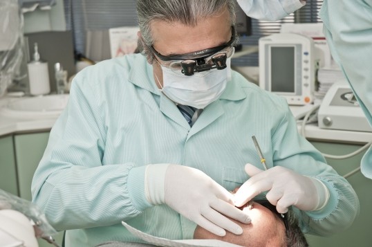 В кунгурской стоматологии мужчине сломали челюсть