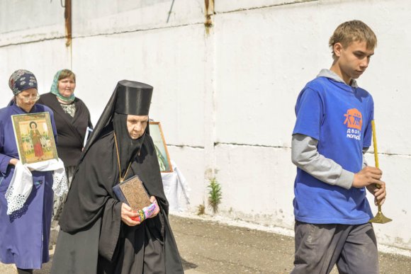 В праздник Святой Троицы в Кунгурском женском Иоанно-Предтеченском монастыре отмечают ещё и юбилей игумении Руфины