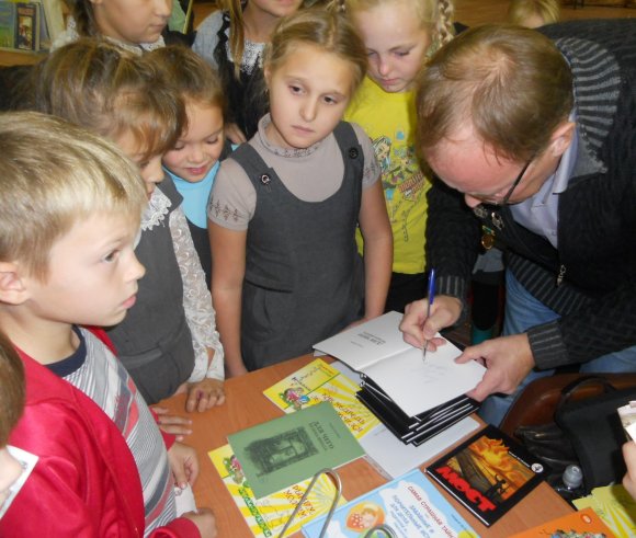 Школьники Кунгурского района изучают "живую" литературу