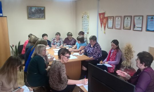 Учить хранению документов в Кунгурском районном архиве считают важным