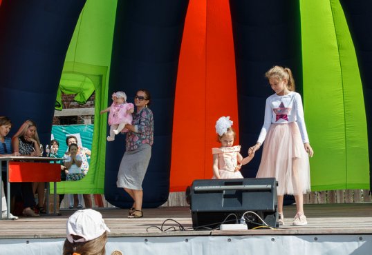 Особенные дети показали мюзикл «Муха- Цокотуха» на фестивале Русского Комара