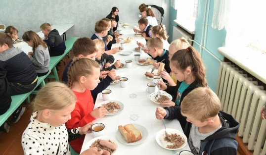 Продуктовые наборы получат малообеспеченные семьи Пермского края с дошкольниками