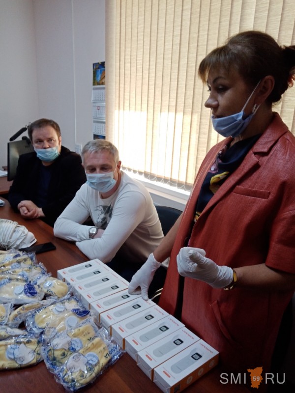 Депутаты Кунгура помогли медикам