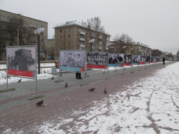 В городах Пермского края открываются уличные выставки, посвященные героическому труду врачей