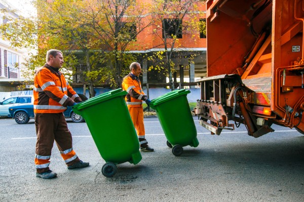 «ПКГУП «Теплоэнерго» возместит моральный врез за несвоевременный вывоз мусора»